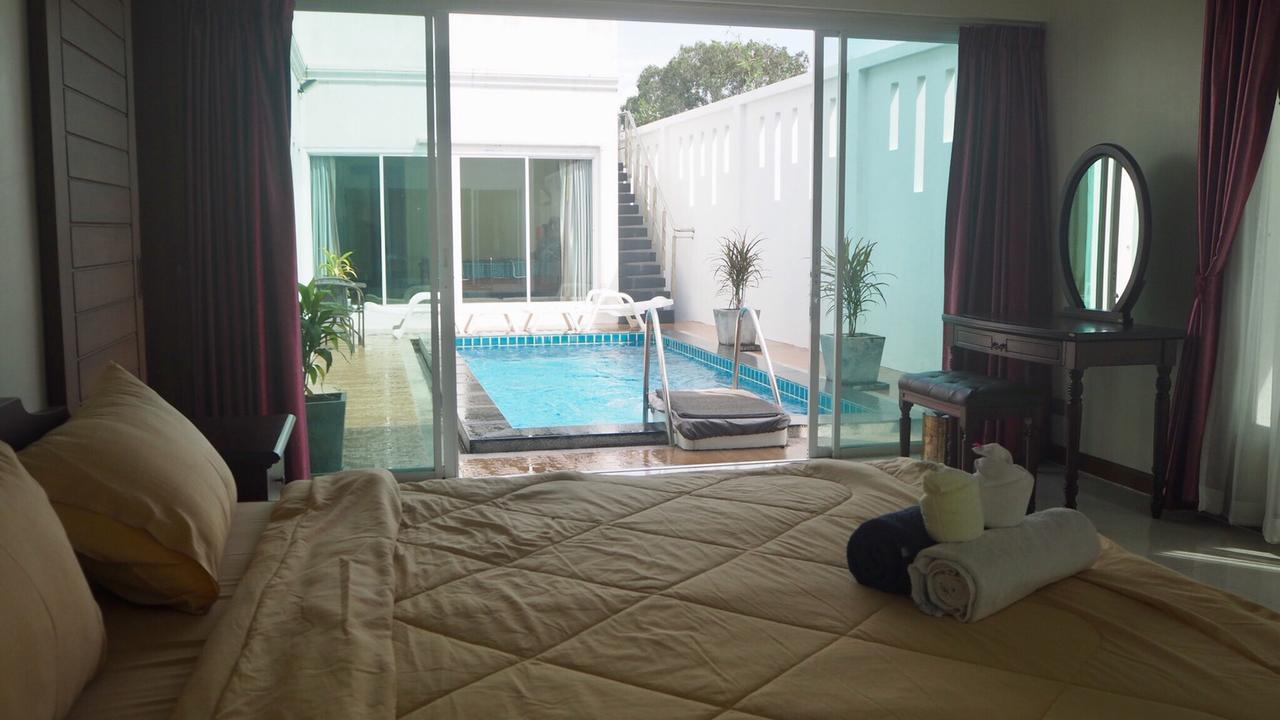 Villa Somewhere Phuket Thalang Esterno foto