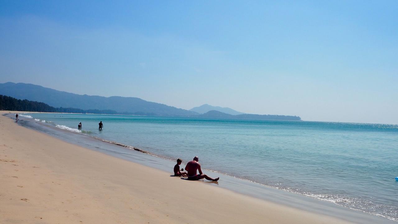Villa Somewhere Phuket Thalang Esterno foto